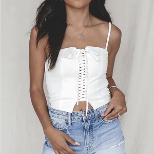 Amazing Lace White Corset-Style Stretchy Adjustable Straps Tank Top NWT